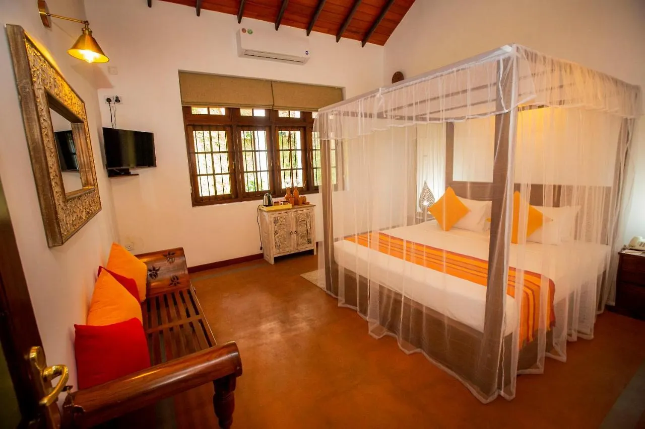 Muthu Villa Kandy Hotel